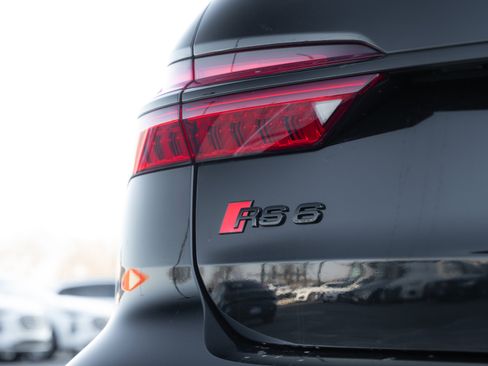 New 2026 Audi RS 6 performance image 41