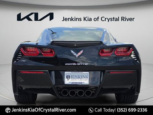 Used 2019 Chevrolet Corvette Stingray Coupe w/ 1LT RWD image 8