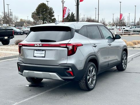 Used 2024 Kia Seltos LX image 5