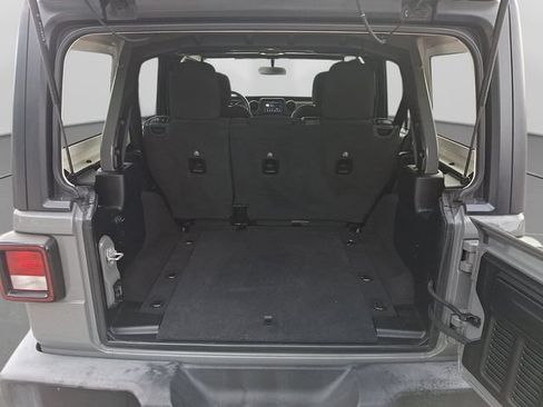 Used 2021 Jeep Wrangler Unlimited Sport AWD/4WD image 33