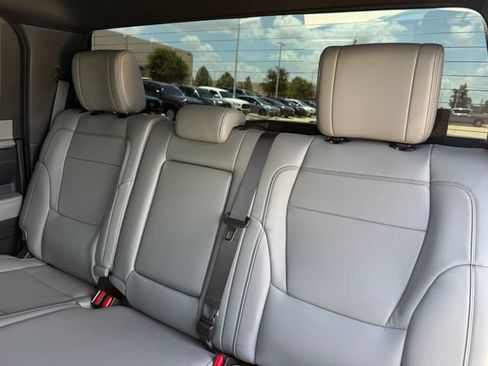 Used 2026 Toyota Tundra Limited AWD/4WD image 28