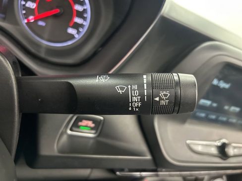 Used 2018 Chevrolet Camaro LT image 30