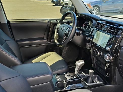Used 2023 Toyota 4Runner TRD Off-Road Premium w/ Off Road Premium Plus Package AWD/4WD image 13