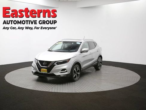 Used 2022 Nissan Rogue Sport SL w/ Premium Package AWD/4WD image 54