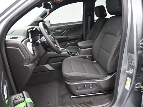 New 2026 Chevrolet Colorado LT image 36