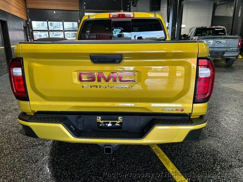 Used 2024 GMC Canyon AT4 AWD/4WD image 5