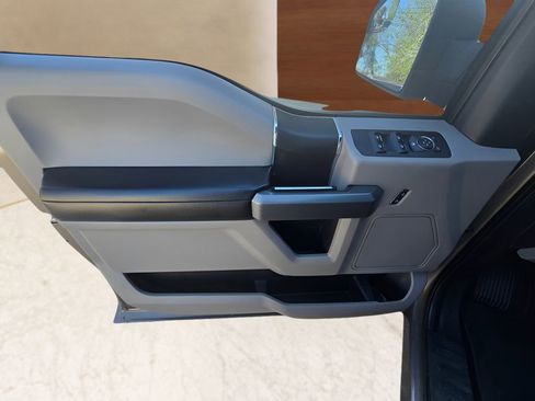 Used 2018 Ford F150 XLT AWD/4WD image 52