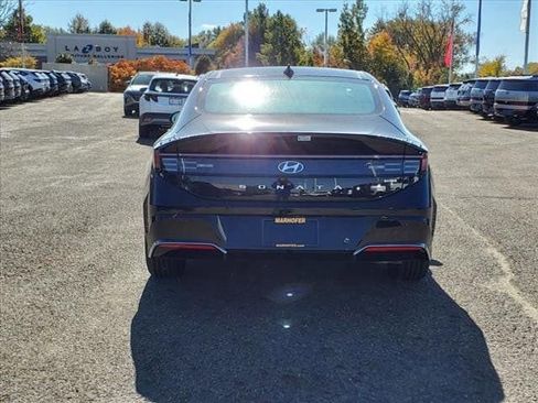 Used 2024 Hyundai Sonata Limited image 5