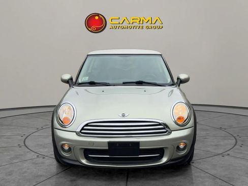 Used 2011 MINI Cooper Hardtop image 12