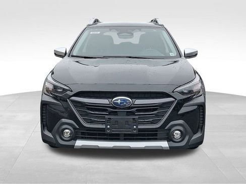 Used 2023 Subaru Outback Touring image 2