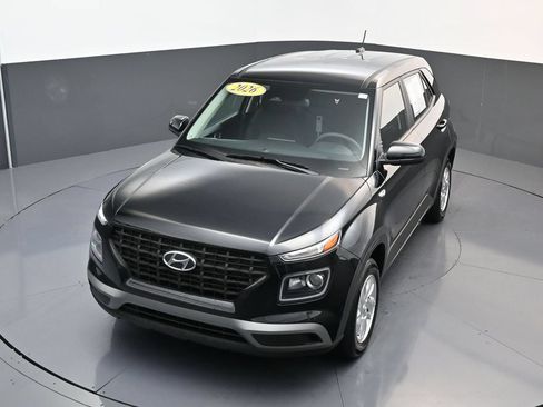 Used 2026 Hyundai Venue SE FWD image 20