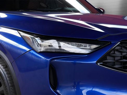 Used 2022 Acura MDX A-Spec image 11