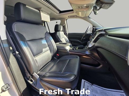 Used 2019 GMC Yukon SLT w/ Open Road Package AWD/4WD image 12