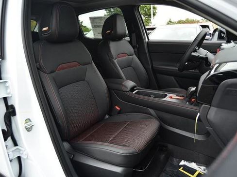 New 2026 Nissan Kicks SR w/ SR Premium Package image 24