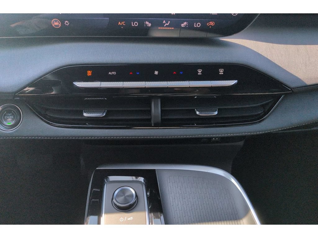 Used 2026 Buick Enclave Preferred FWD image 34
