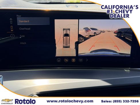 Used 2026 Cadillac Vistiq Platinum w/ LPO, Floor Liner Package AWD/4WD image 16