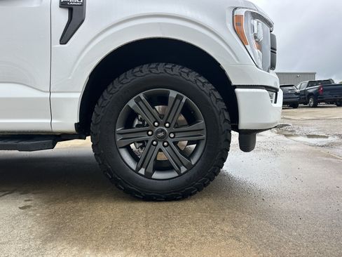 Used 2023 Ford F150 Lariat w/ Max Trailer Tow Package AWD/4WD image 13