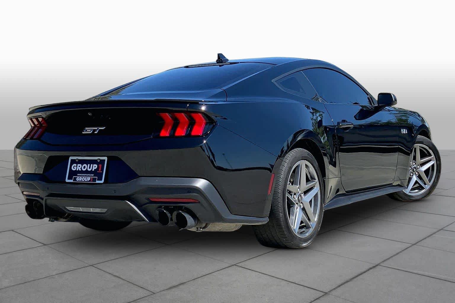 Used 2024 Ford Mustang GT RWD image 12