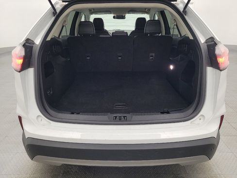 Used 2024 Ford Edge SEL image 29
