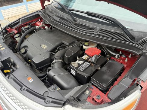 Used 2014 Ford Explorer XLT w/ Equipment Group 202A image 39