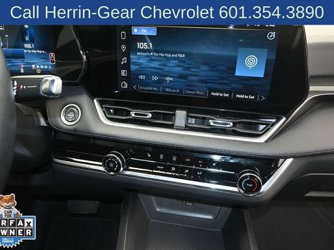 Used 2025 Chevrolet Equinox LT w/ Safety and Technology Package FWD image 29