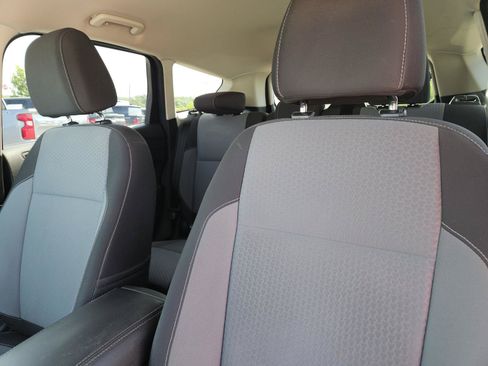 Used 2017 Ford Escape SE FWD image 24