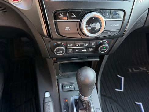 Used 2019 Acura ILX FWD image 16