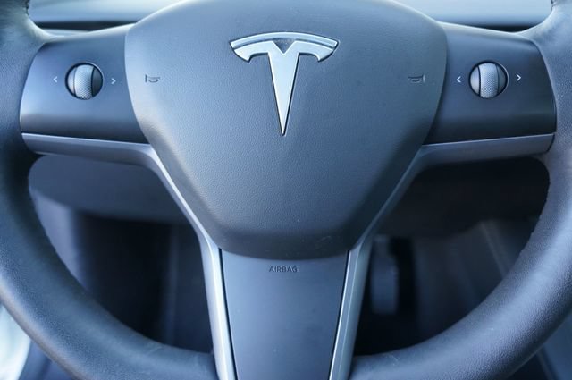 Used 2021 Tesla Model 3 Long Range AWD/4WD image 40