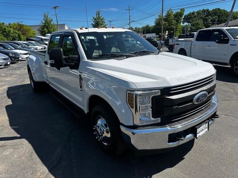 Used 2019 Ford F350 XL w/ Power Equipment Group RWD image 8