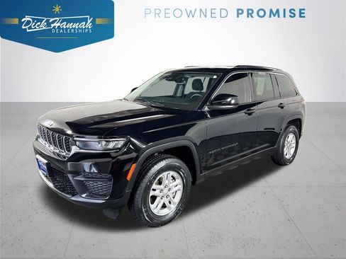 Used 2023 Jeep Grand Cherokee Laredo w/ Trailer Tow Prep Group (B) image 1