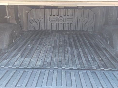 Used 2021 GMC Sierra 1500 AT4 w/ AT4 Premium Package image 6