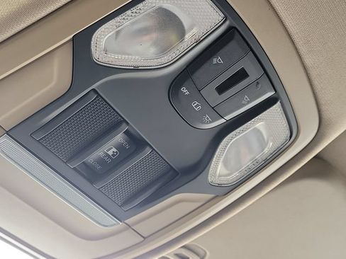 Used 2019 RAM 1500 Tradesman RWD image 30