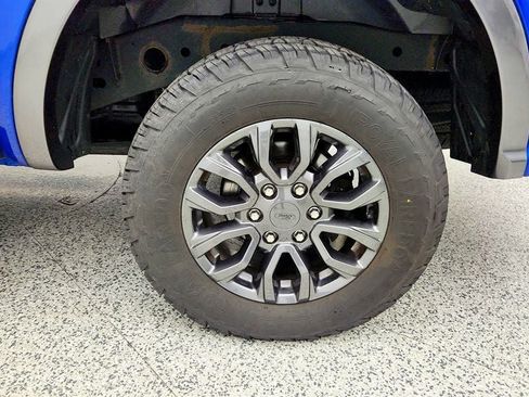 Used 2019 Ford Ranger XLT w/ Equipment Group 301A Mid AWD/4WD image 9