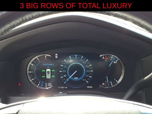 Used 2019 Cadillac Escalade ESV Luxury AWD/4WD image 21