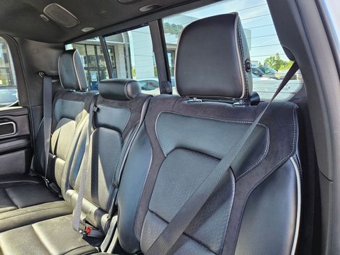 Used 2022 RAM 1500 Laramie w/ Sport Appearance Package AWD/4WD image 15