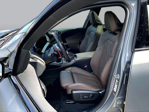 Used 2026 BMW X3 M50 AWD/4WD image 9