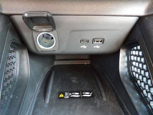 Certified 2026 Chevrolet TrailBlazer LT w/ Convenience Package FWD image 26