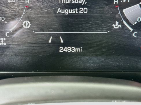 Used 2026 GMC Yukon Denali AWD/4WD image 16