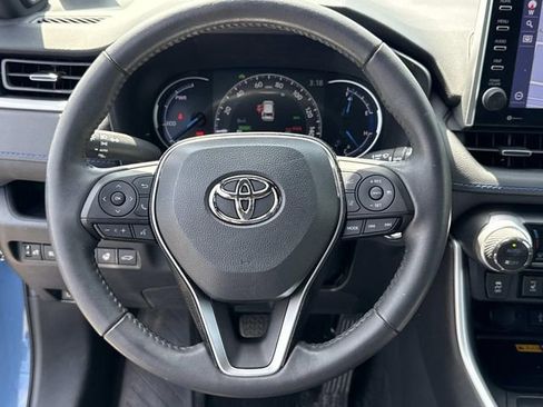 Used 2022 Toyota RAV4 XSE AWD/4WD image 19