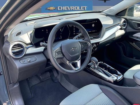 New 2026 Chevrolet Trax LT FWD image 7