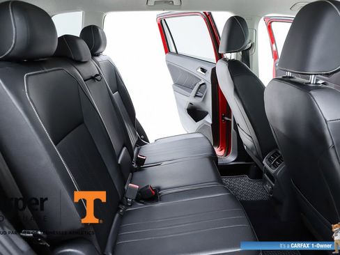 Used 2022 Volkswagen Tiguan SE image 37