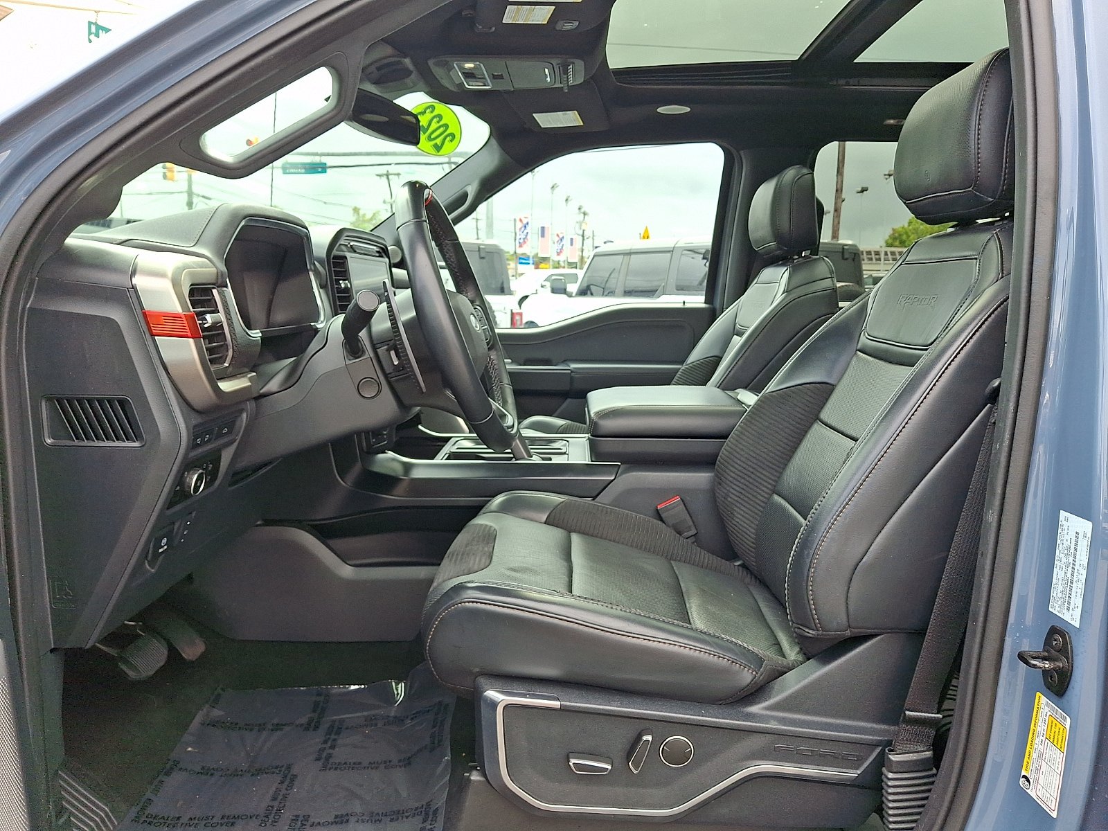Certified 2023 Ford F150 Raptor w/ Raptor Carbon Fiber Package AWD/4WD image 12
