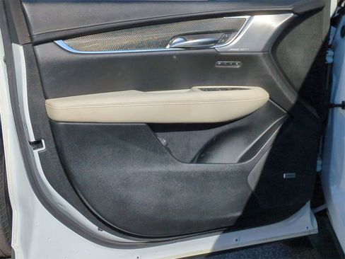 Certified 2021 Cadillac XT5 Sportv image 12