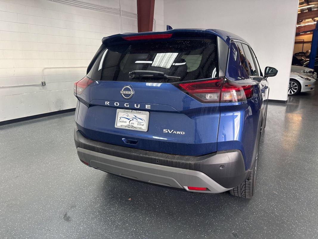 Used 2023 Nissan Rogue SV AWD/4WD image 4
