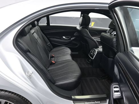 Used 2016 Mercedes-Benz S 550 4MATIC Sedan image 43