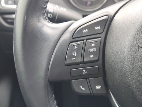 Used 2015 MAZDA MAZDA6 Touring image 29