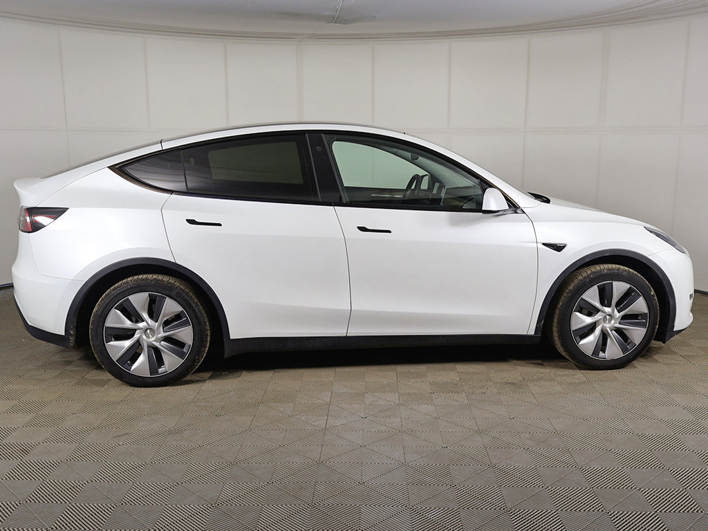 Used 2023 Tesla Model Y Long Range AWD/4WD image 16