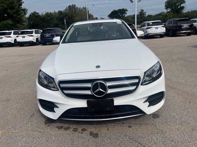 Certified 2018 Mercedes-Benz E 300 4MATIC image 1