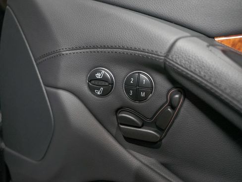 Used 2007 Mercedes-Benz SL 550 image 39