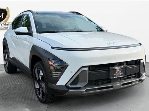 Used 2024 Hyundai Kona Limited AWD/4WD image 7